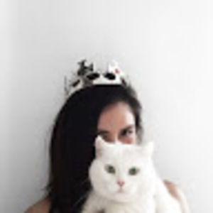 Meet your Posher, Candice